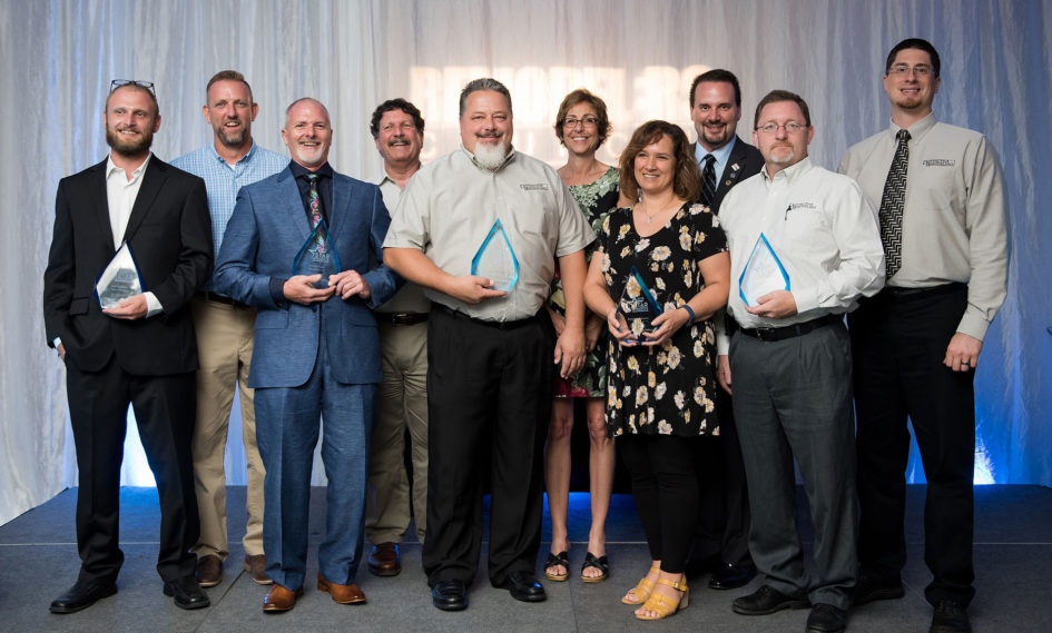 distinctive remodeling group picture at the 2018 remodeling awards