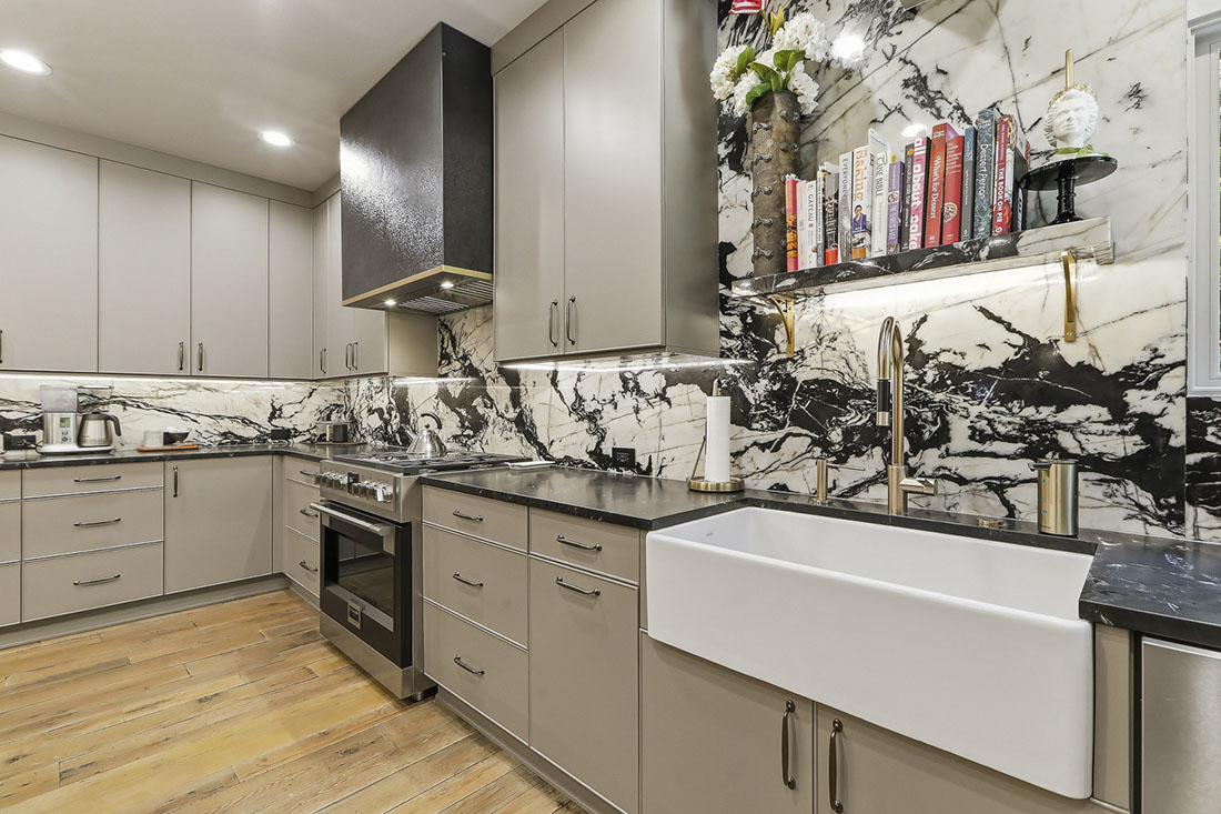 kitchen-balanced-maximalism (8) kitchen remodeling
