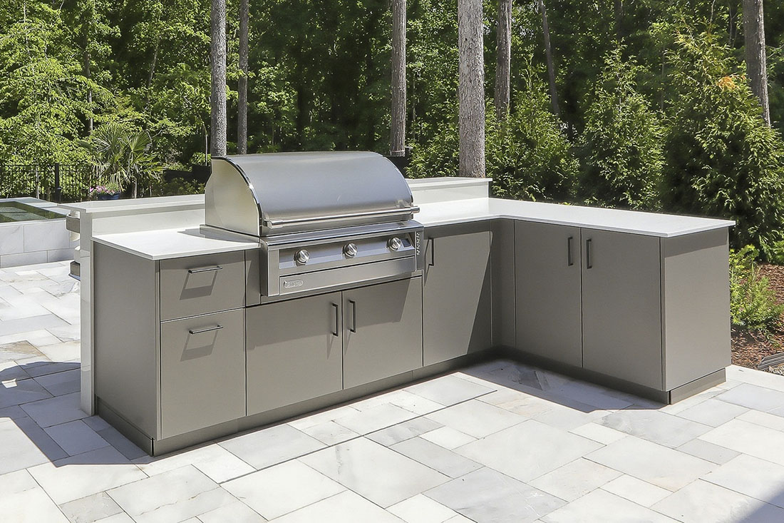 outdoor-living-mactavish-outdoor-grill (3) Outdoor Living